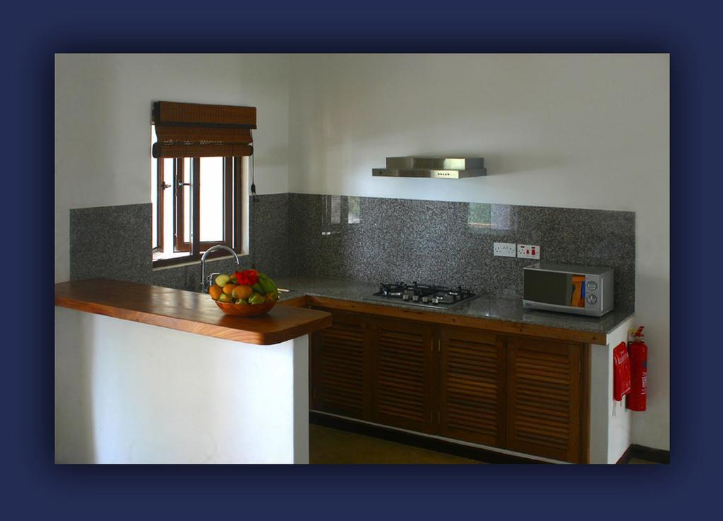 L'Hirondelle Self Catering Guest House Anse Volbert Village  Bilik gambar